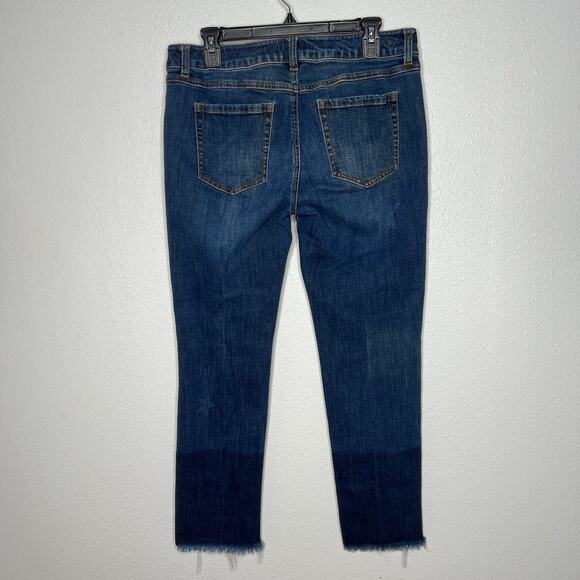 Cabi Slim Boyfriend Jeans Blue Mid-Rise 5-Pocket Frayed Hem Star Ankle Sz - Picture 5 of 7